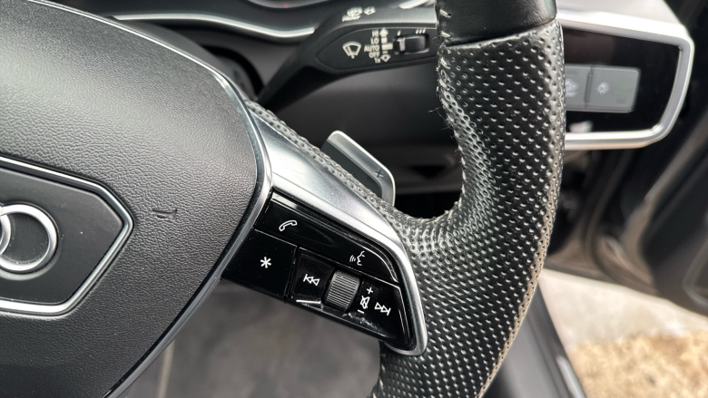 Audi A6 40 TDI S Line 4dr S Tronic Diesel Saloon